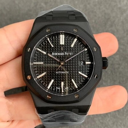 Audemars Piguet Royal Oak 15400 DLC Version ZF Factory Black Dial