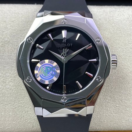 Hublot Classic Fusion 550.NS.1800.RX.ORL19 APS Factory Black Strap