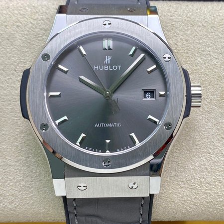 Hublot Classic Fusion 542.NX.7071.LR 42MM WWF Factory Grey Strap