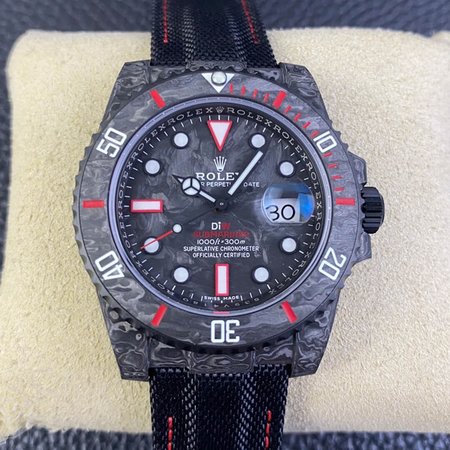 Rolex Submariner VS Factory Carbon Fiber